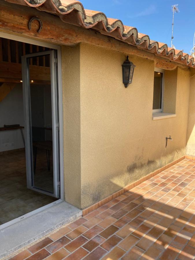 Grande Terrasse Clim Parking Prive Smart Tv, Local Velos Entraigues-sur-la-Sorgue Exterior photo